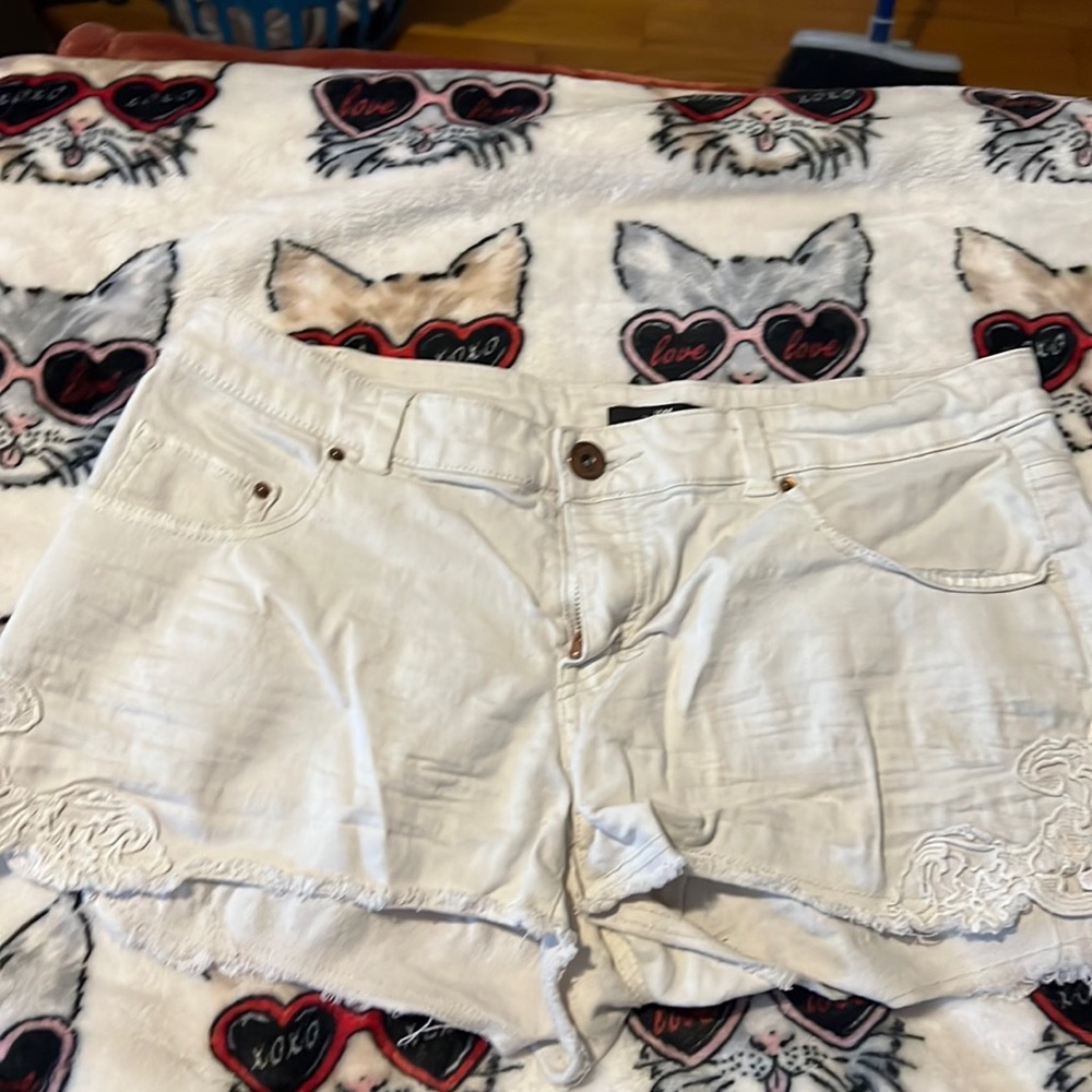 H&M shorts